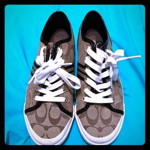 Women’s Size 8 Brown & tan Coach shoes